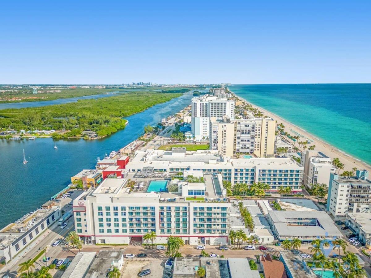 Lx Oasis Beachfront-Rt Infinity Pool Холивуд Екстериор снимка