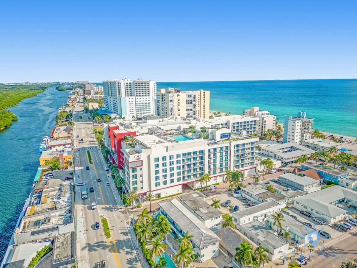 Lx Oasis Beachfront-Rt Infinity Pool Холивуд Екстериор снимка